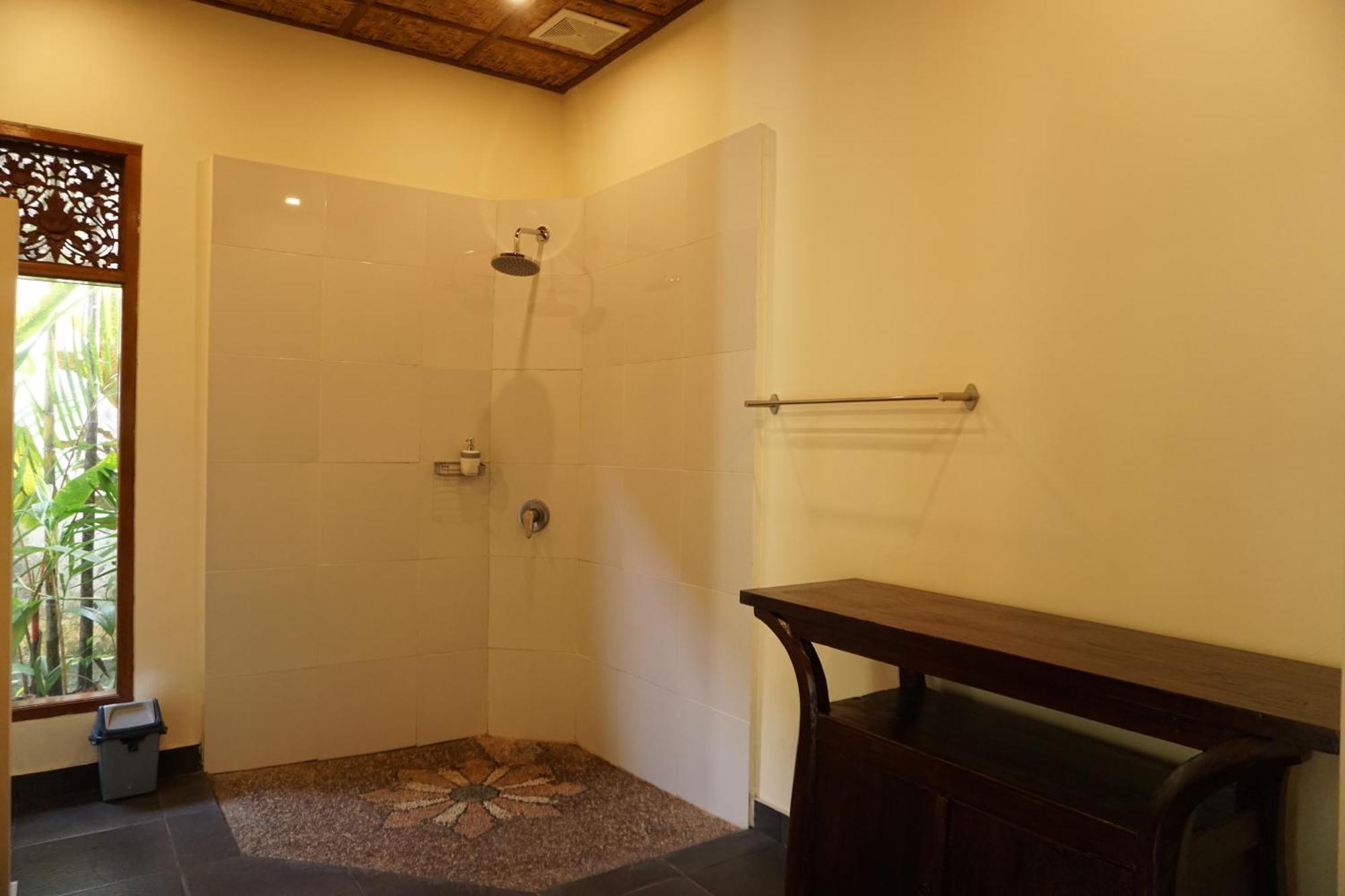 Villa Heliconia Ubud  Exterior photo